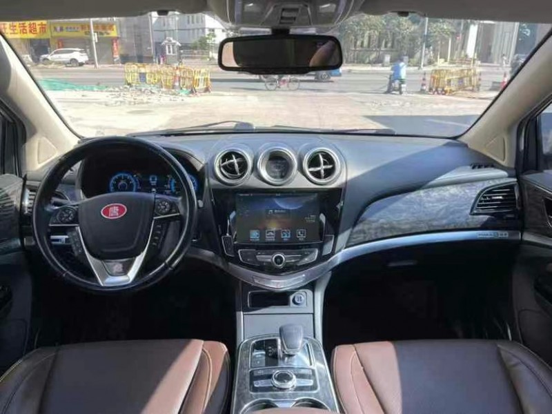 东莞16年比亚迪唐5