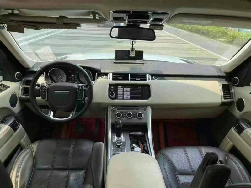 佛山14年路虎揽胜运动7