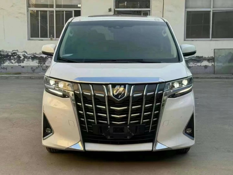 保定21年丰田埃尔法1