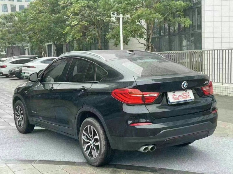 佛山17年宝马X44