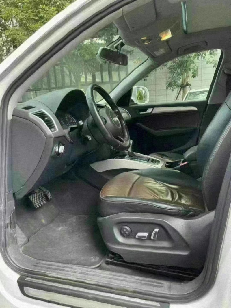 佛山16年奥迪Q56