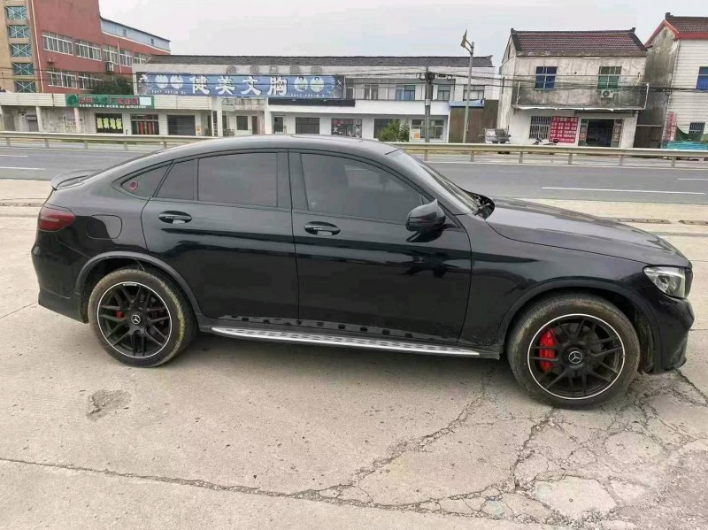 徐州19年奔驰GLC3
