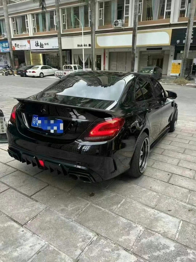 深圳19年奔馳C7