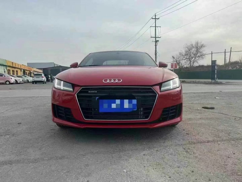 济宁16年奥迪TT1