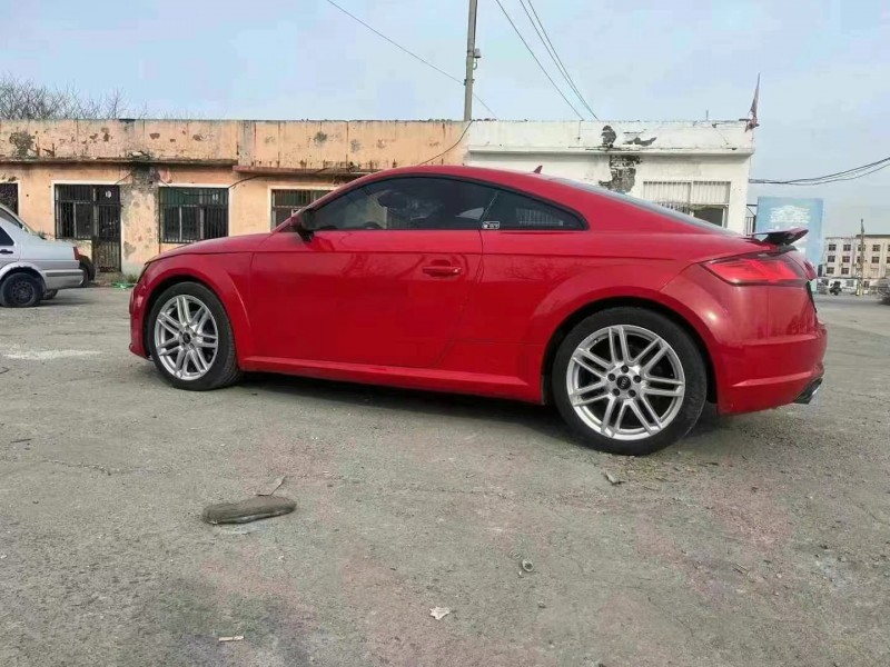 济宁16年奥迪TT7