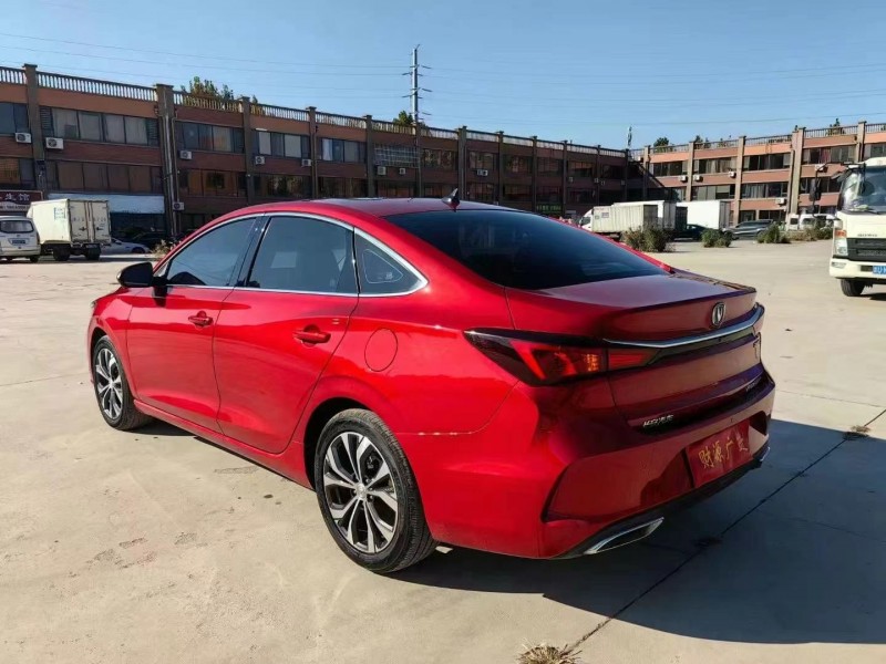 枣庄22年长安汽车逸动7