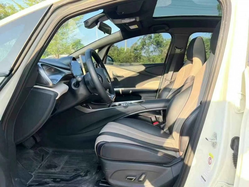 东莞23年比亚迪海豚2