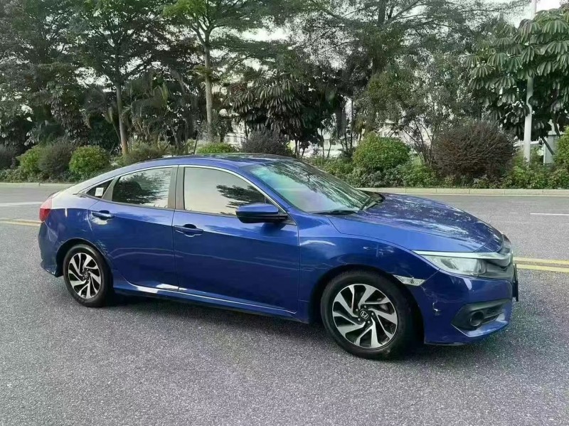 广州17年本田思域2