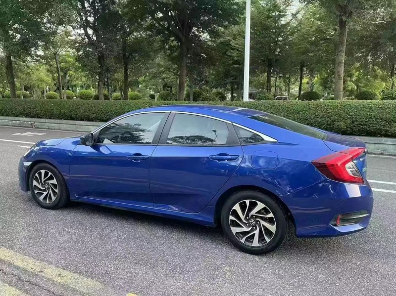 广州17年本田思域6