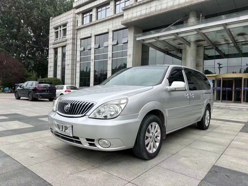 枣庄15年别克GL82