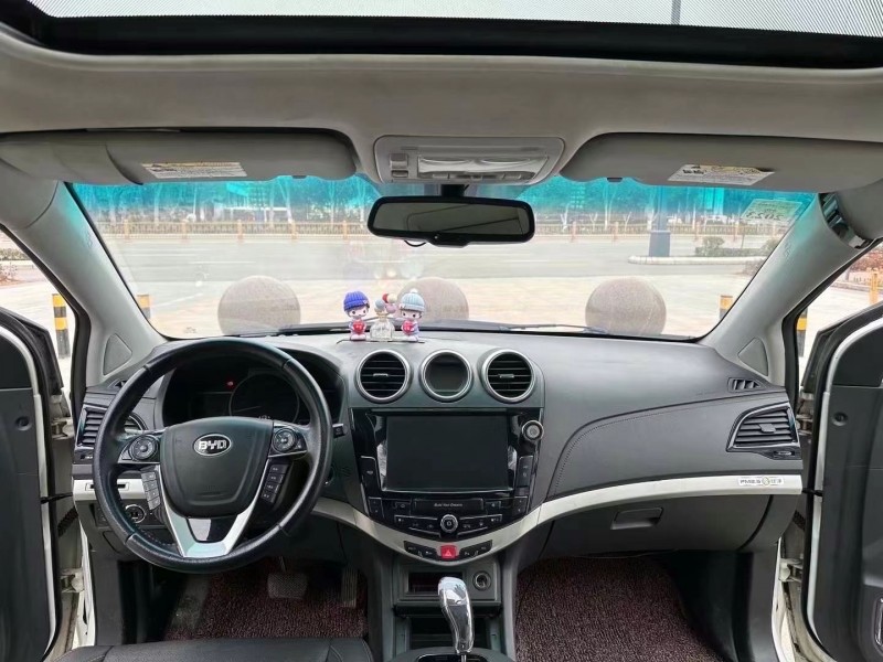 枣庄15年比亚迪S76