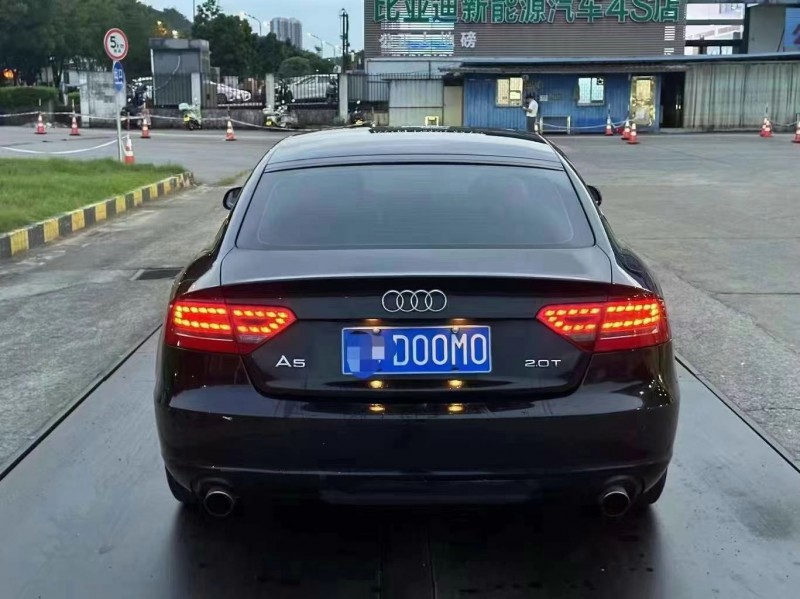 佛山11年奥迪A56