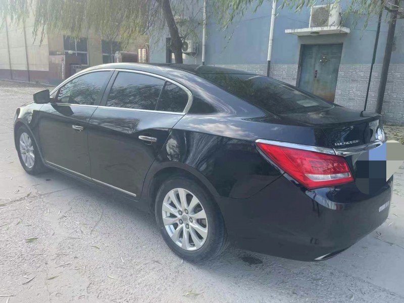 保定14年别克君越5