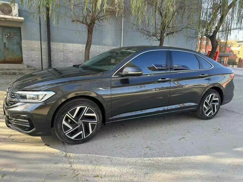 保定22年大众速腾3