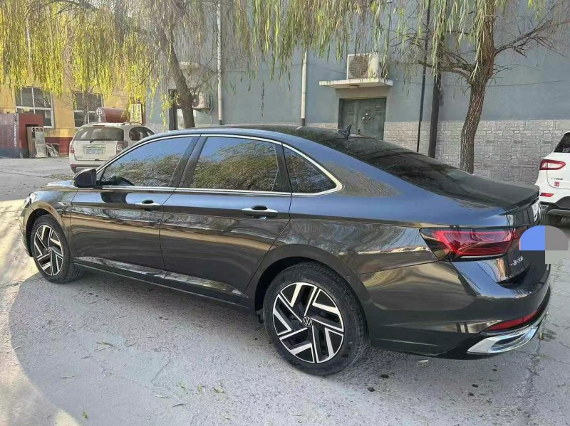 保定22年大众速腾5