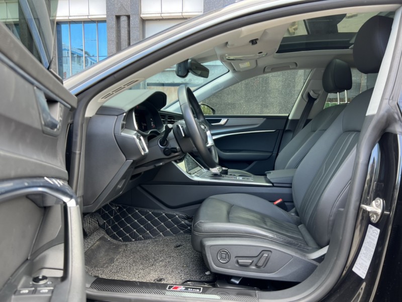 东莞21年奥迪A7L6