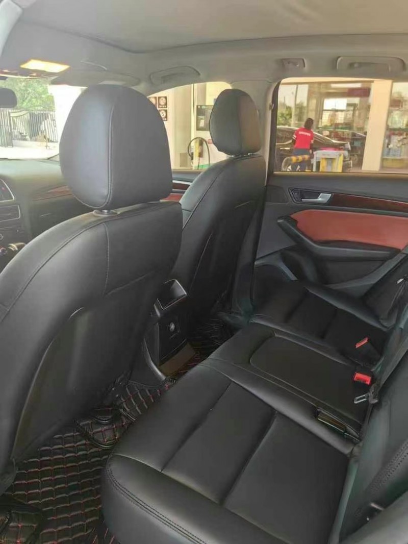 保定15年奥迪Q59