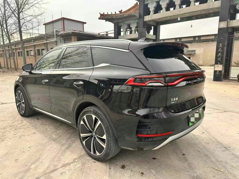 保定23年比亚迪唐4