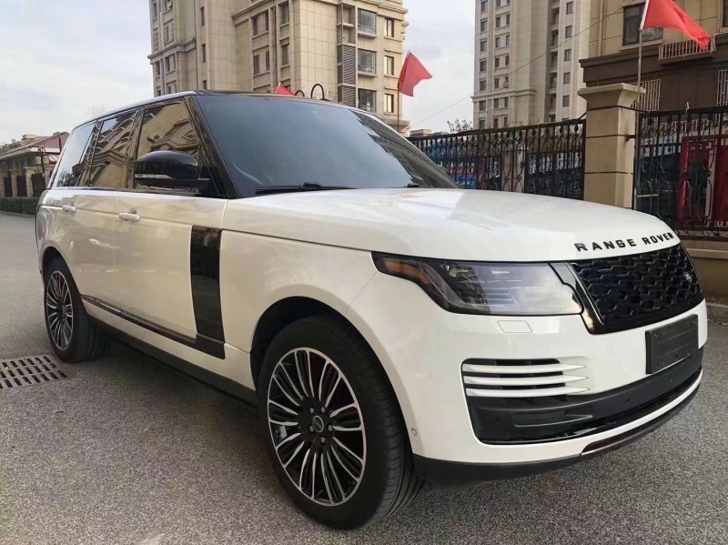 青岛19年路虎揽胜行政2