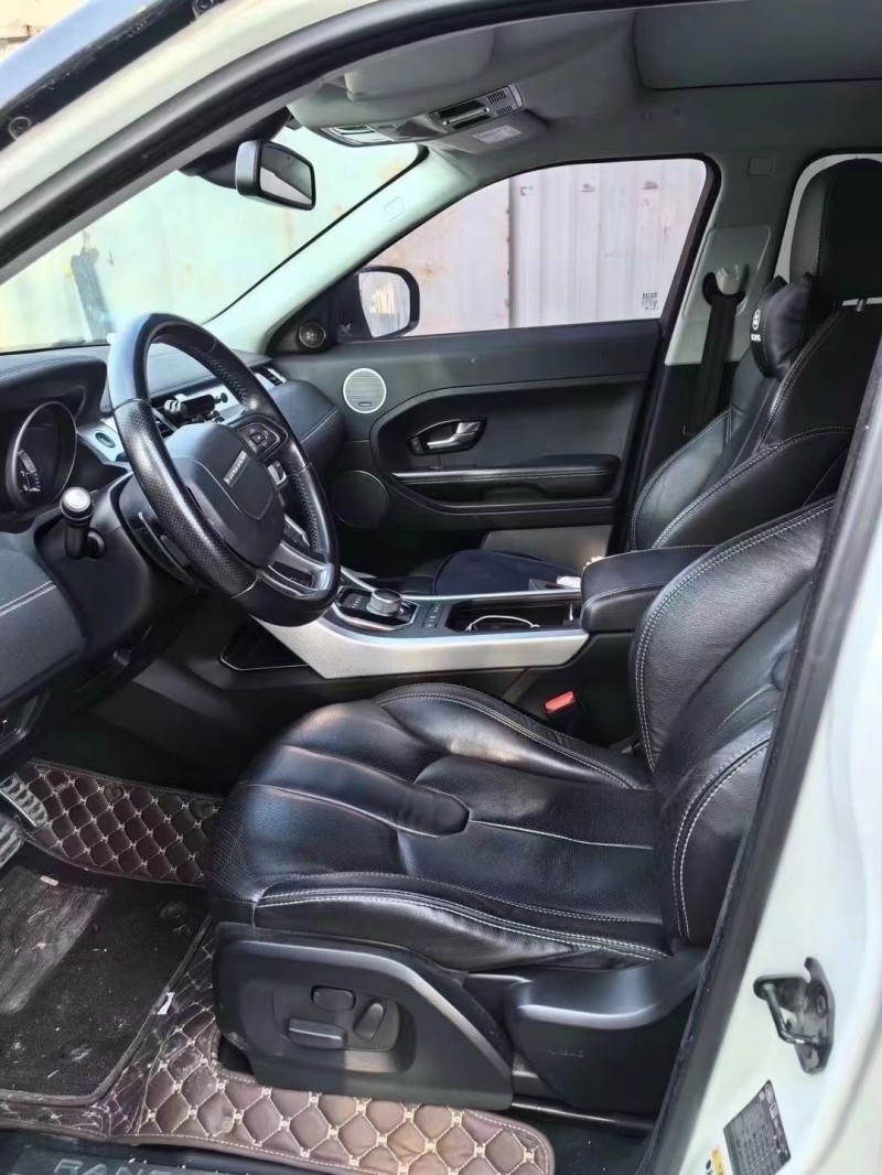 青岛13年路虎极光4