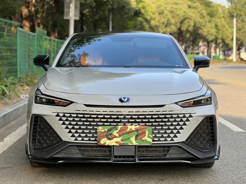 东莞23年长安汽车UNI-V1