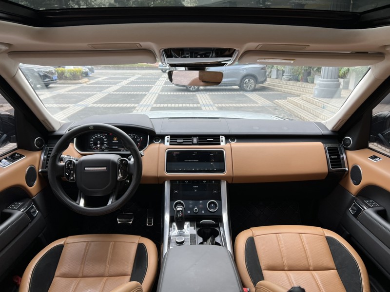 东莞22年路虎揽胜运动4