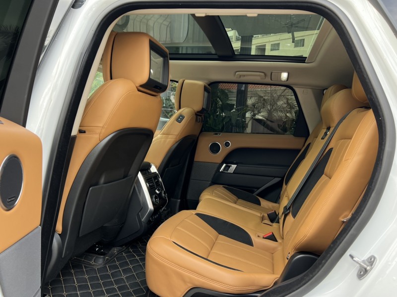 东莞22年路虎揽胜运动5