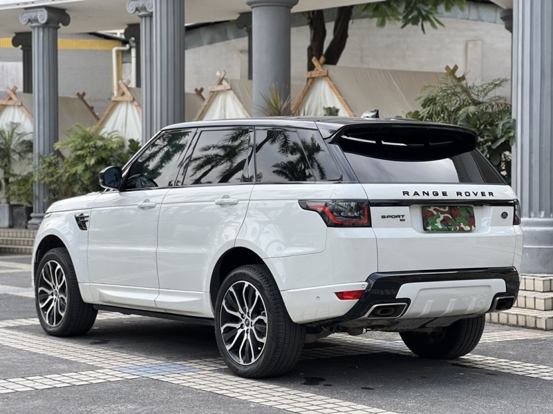 东莞22年路虎揽胜运动7