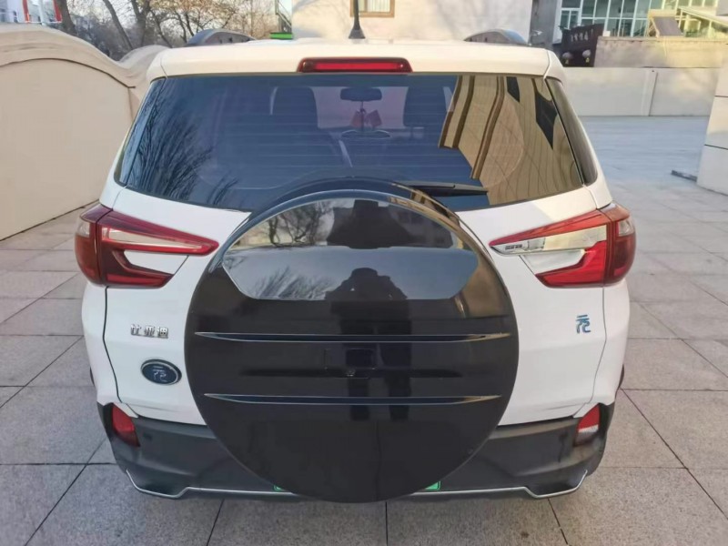 保定18年比亚迪元4