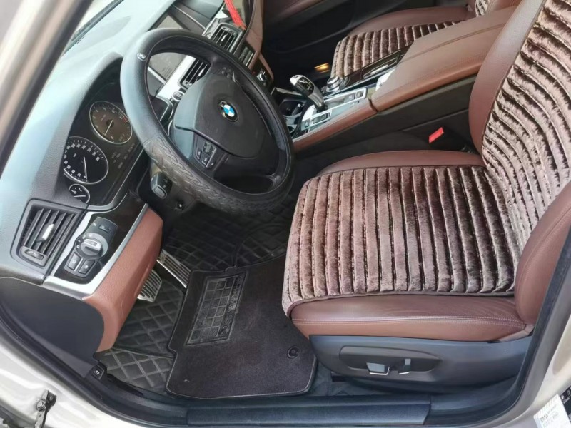 保定15年宝马5系7