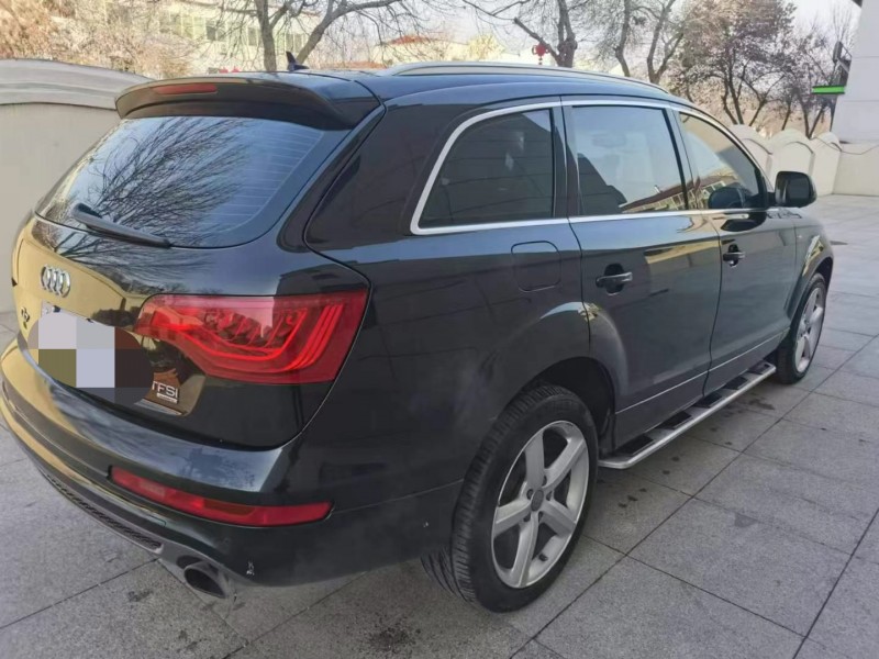 保定14年奥迪Q75