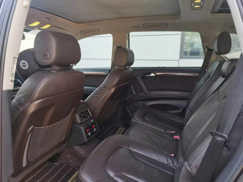 保定14年奥迪Q77