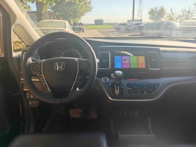 保定18年本田艾力绅3