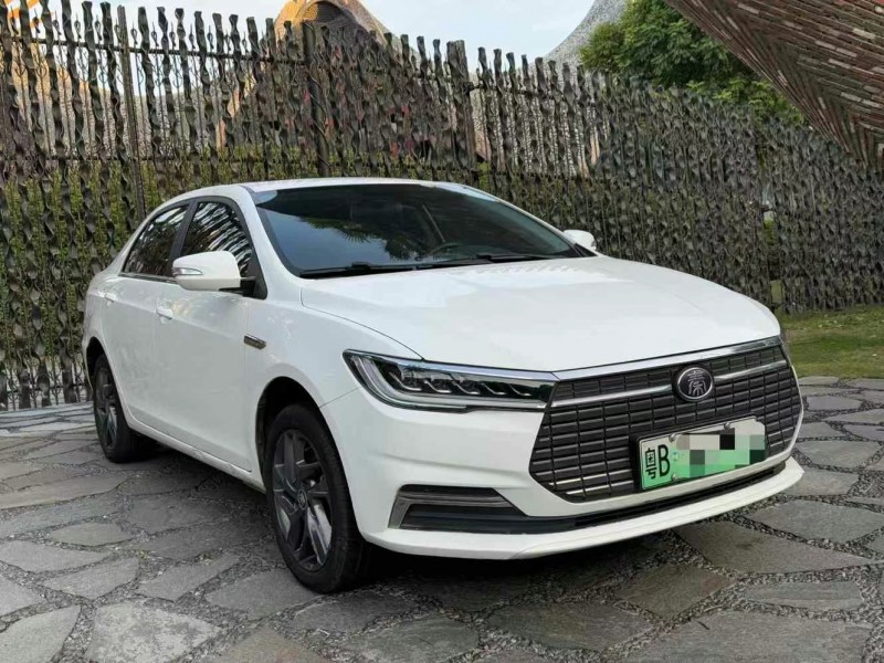 广州20年比亚迪秦3