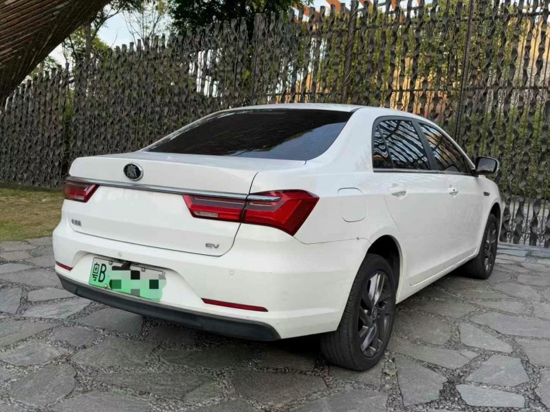 广州20年比亚迪秦9