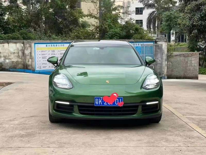 广州19年保时捷帕拉梅拉1