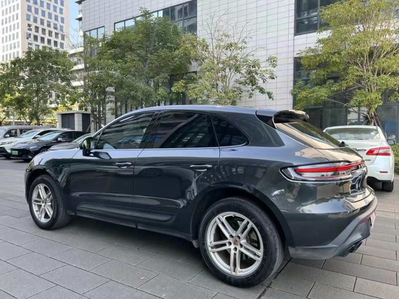 广州22年保时捷Macan5