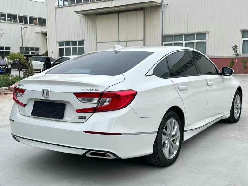 徐州21年本田雅阁5