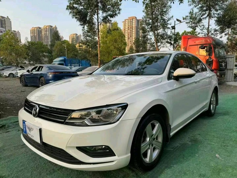 广州17年大众凌渡3