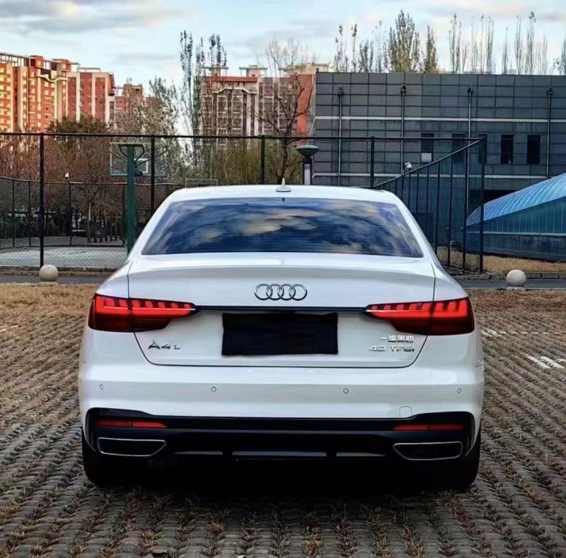 保定23年奥迪A4L2