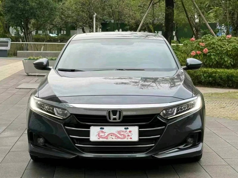 佛山22年本田雅阁1