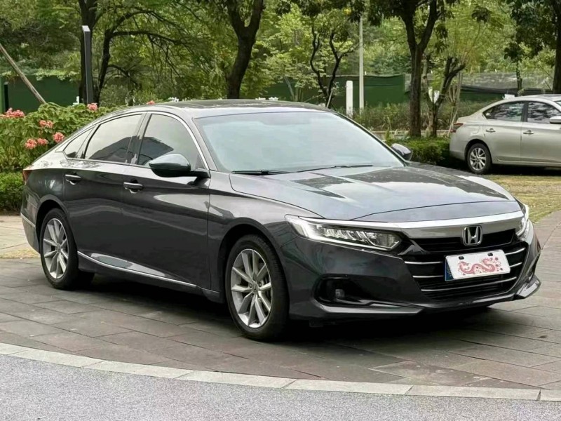 佛山22年本田雅阁3