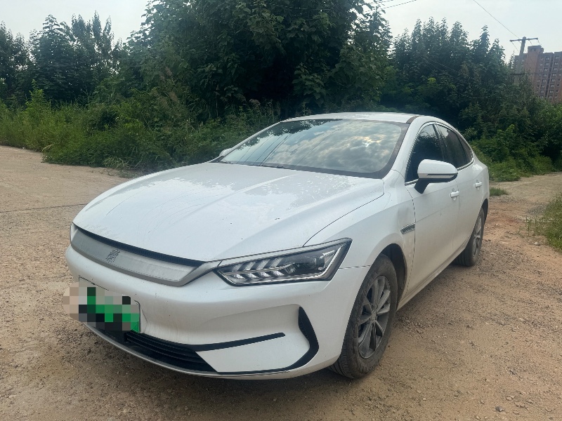 青岛22年比亚迪秦1