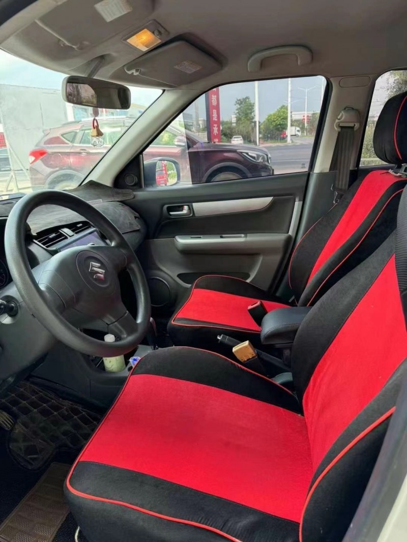 保定15年铃木雨燕5