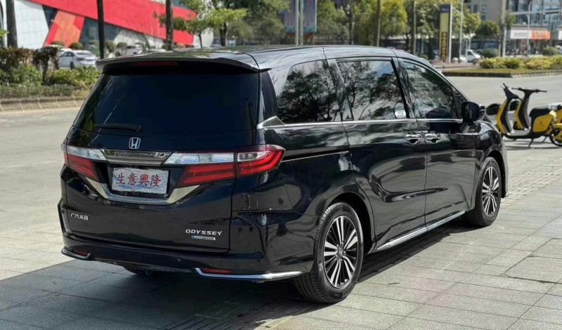 广州20年本田奥德赛8