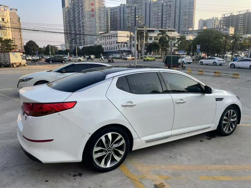 防城港14年起亞K57