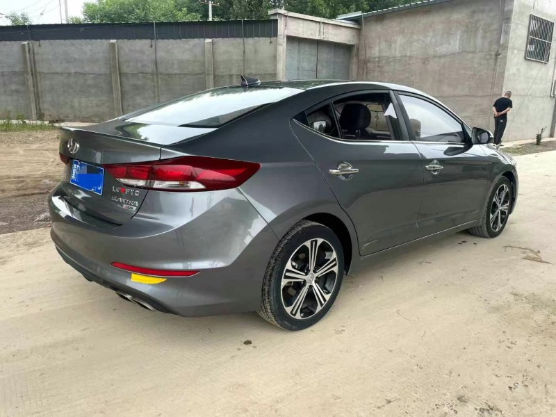 保定19年现代领动3