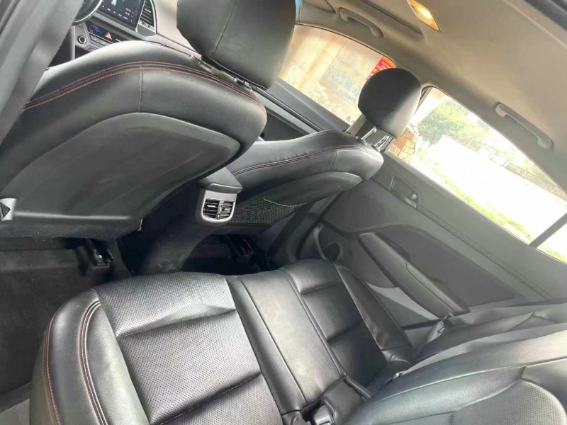 保定19年现代领动9