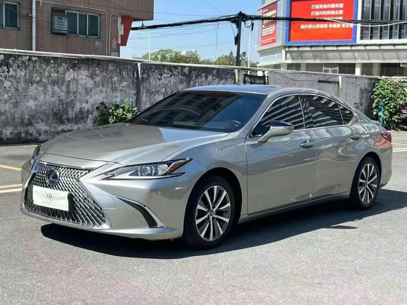 广州20年雷克萨斯ES2