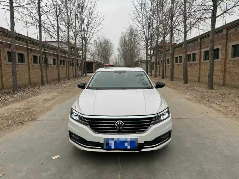 保定21年大众朗逸1